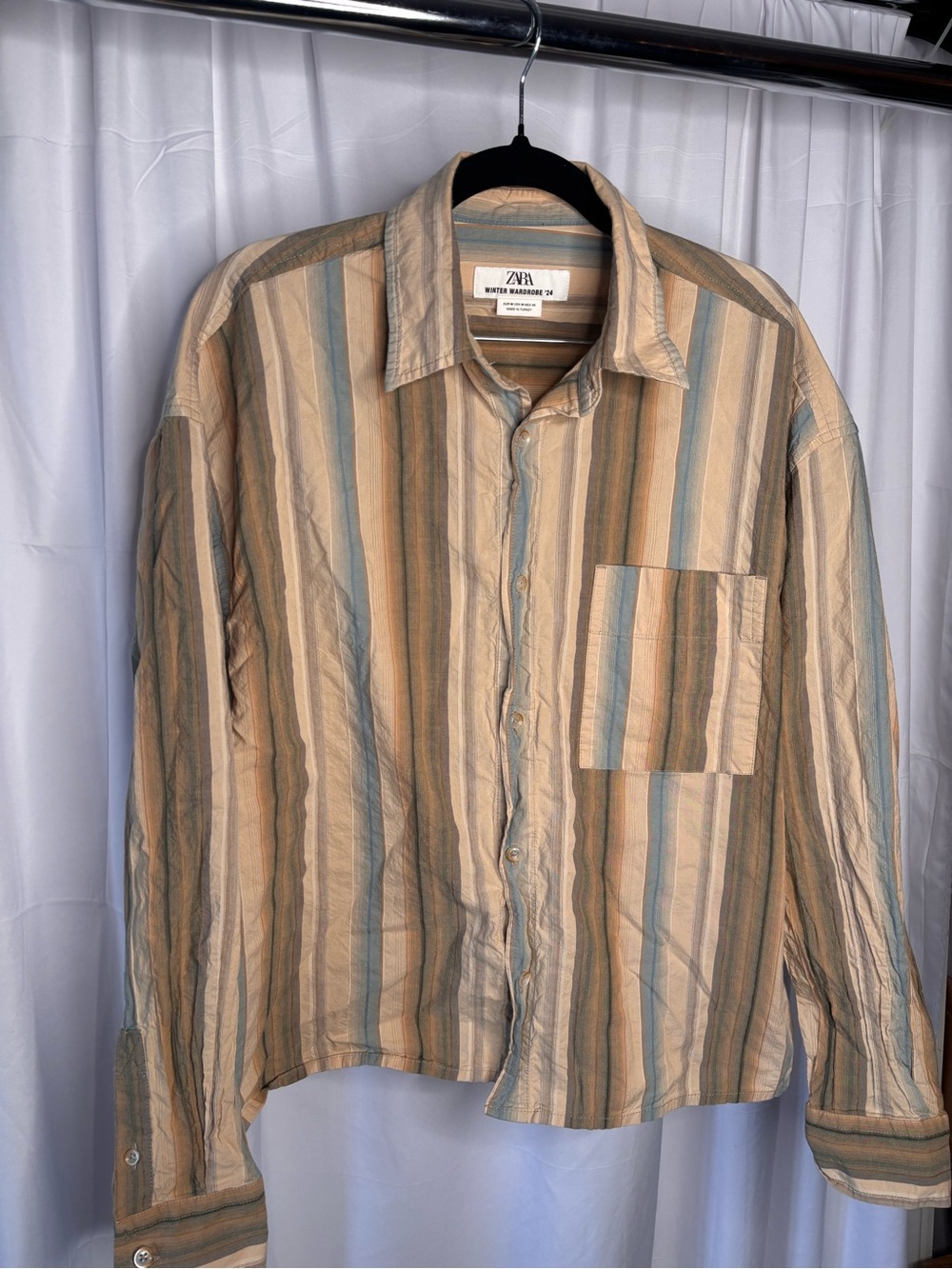 ZARA Men’s Vertical Stripe Button-Down Shirt in Beige, Blue and Brown